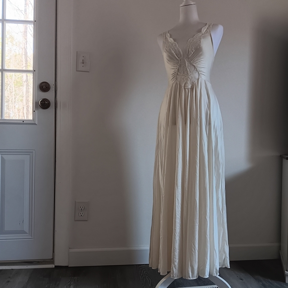 Vintage Olga Ivory Cream Lace Maxi Slip Dress Chemise Nightgown - Picture 3 of 9